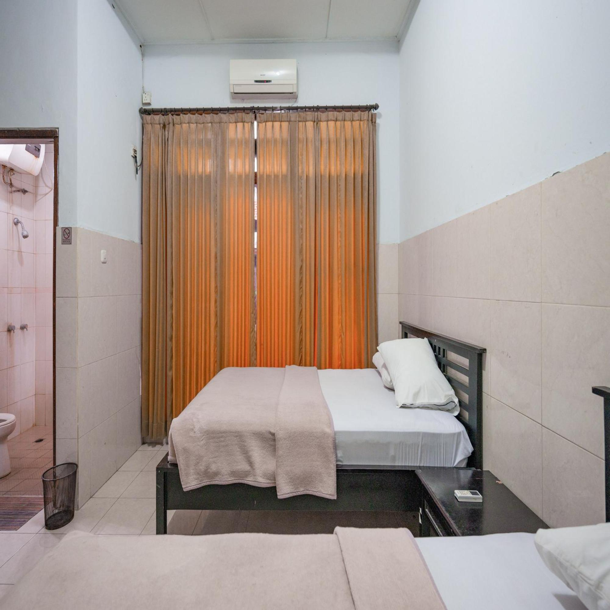 Hotel Dewata Indah Denpasar Mitra Reddoorz Exterior foto